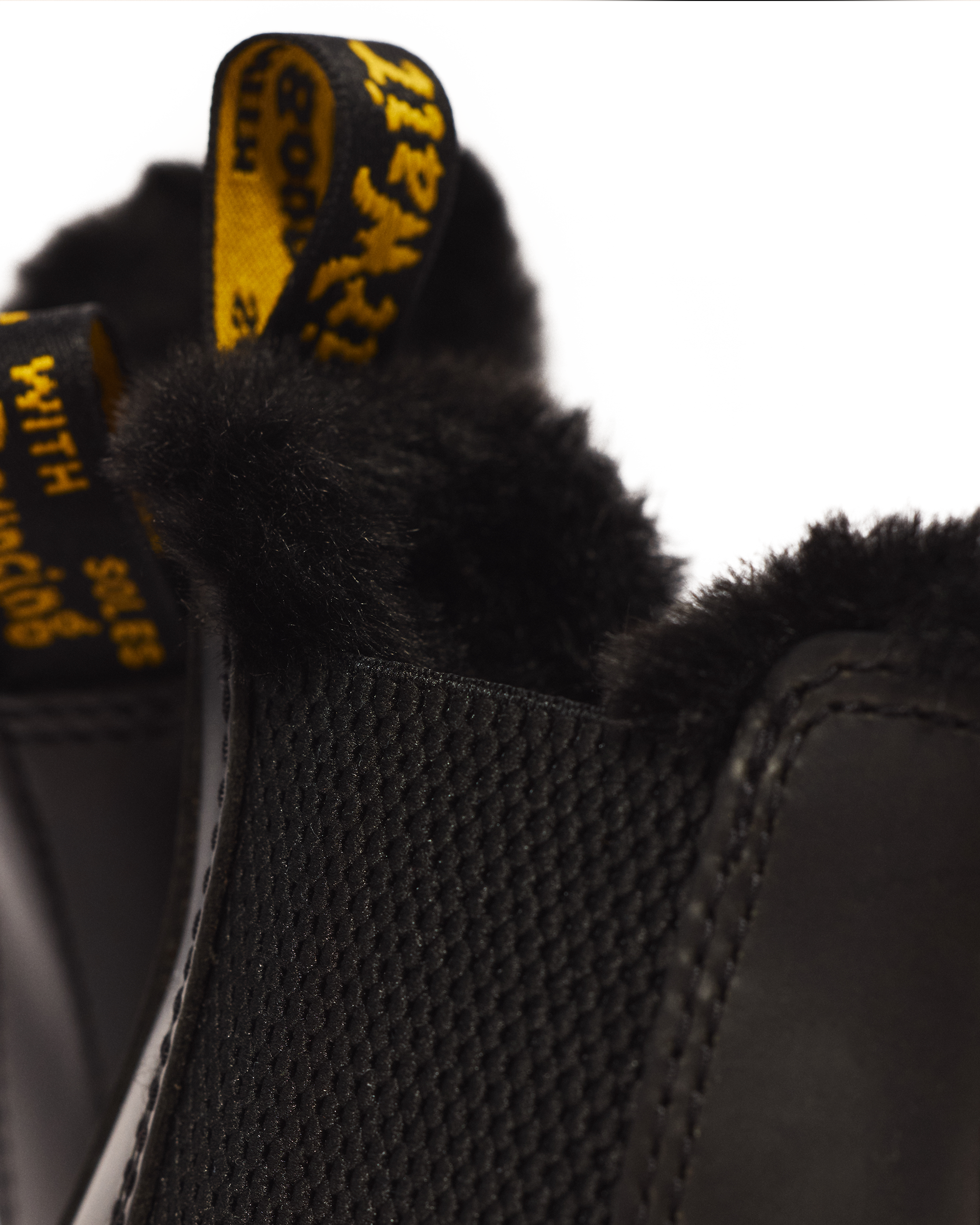 2976 Leonore Faux Fur Lined Chelsea Boots 